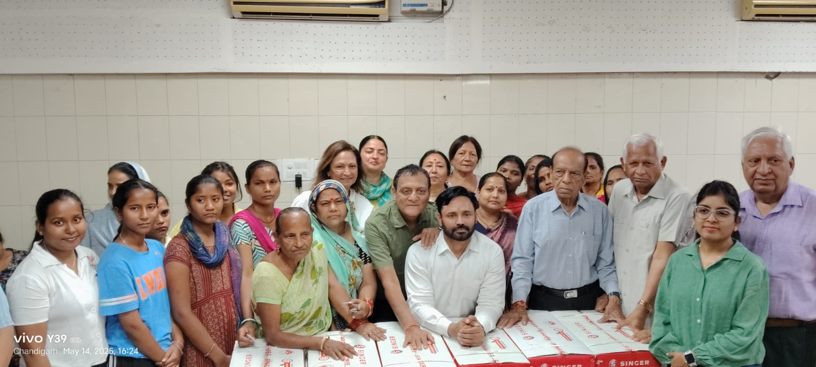 Nature 9 Foundation distributed sewing machines to 15 women to make them self-reliant